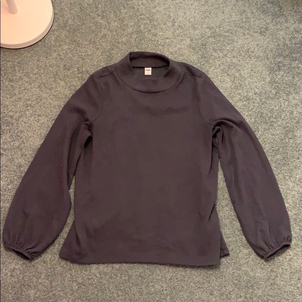 Thin turtleneck Sweater!